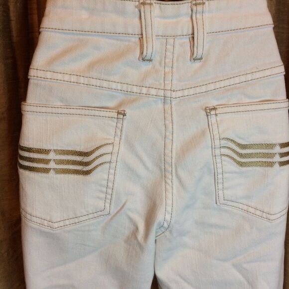 R.M. Williams The Bush Buttfitter Women's White Jeans. Size 32 - Picture 4 of 11